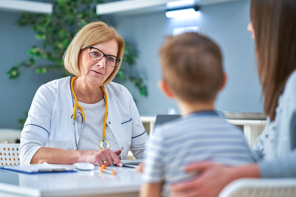 Como incluir a tu bebé en un seguro médico